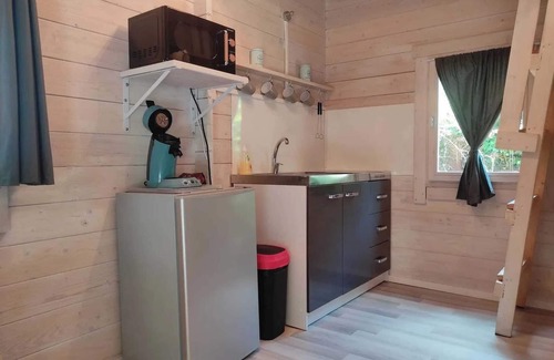Orange Ski Chalet | Homerez - Charming Chalet near Orange with Shared Pool