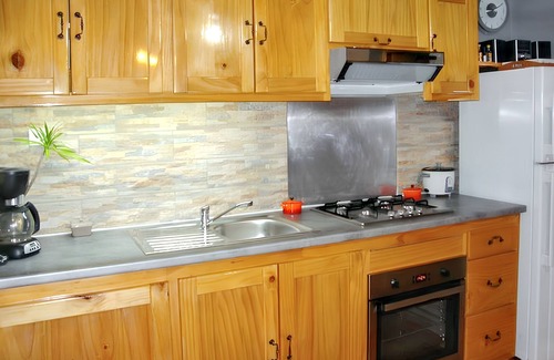 Plateau-Caillou House | Homerez - Charming House in Saint Paul with Sea and Mountain Views