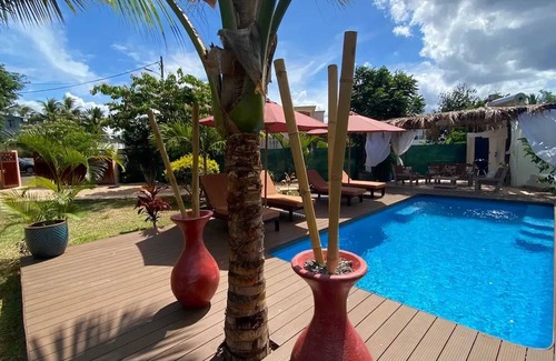 Albion House | Homerez - Charming House in Albion with Shared Pool