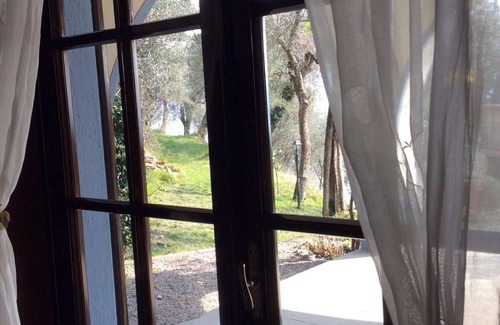 Gargnano House | Homerez - Charming House in Gargnano with Private Pool