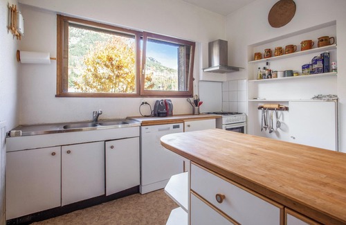 Briancon Ski Chalet | Homerez - Comfortable chalet in Briançon with mountain view