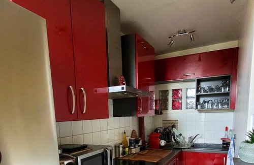 Saint-Denis Apartment | Homerez - Comfy Apt. in Saint-Denis