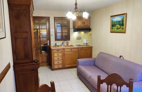 Alfortville Apartment | Homerez - Cosy apt in Alfortville