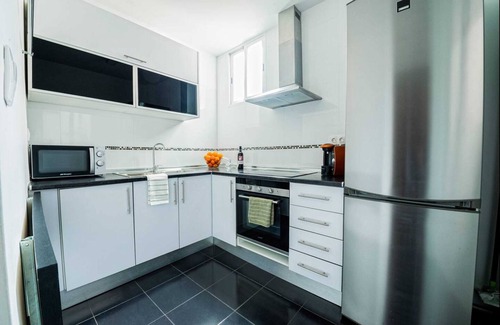 Poblats Maritims Apartment | Homerez - Flat in València + A/C