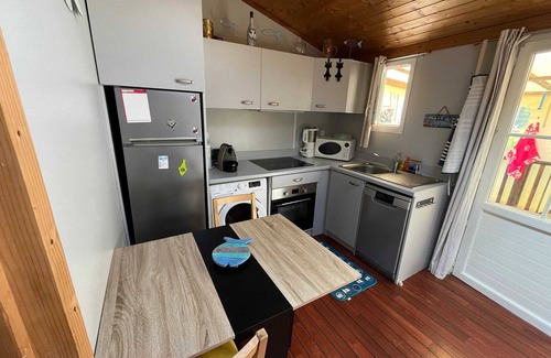 Saint-Pierre-d'Oleron House | Homerez - House in St-Pierre-d'Oleron with pool
