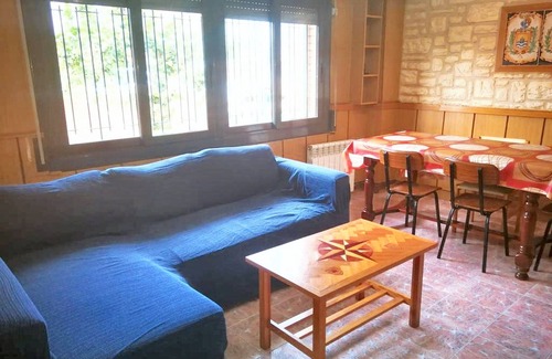 Esparraguera House | Homerez - House in Esparreguera