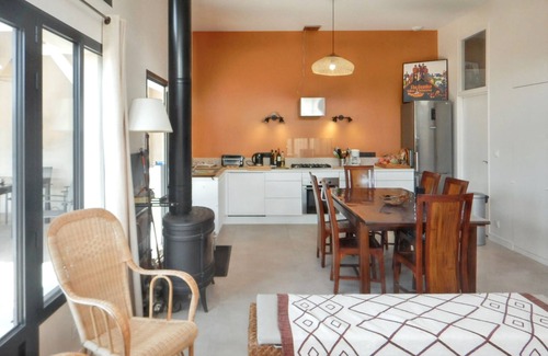 Soulac-sur-Mer House | Homerez - House in Soulac-sur-Mer
