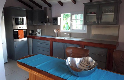 Petit-Bourg House | Homerez - House in Petit-Bourg