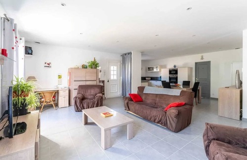 Sernhac House | Homerez - House in Sernhac, near Gardon