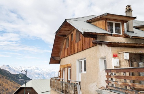 Vars House | Homerez - Large mountain house in Vars with sauna and spa