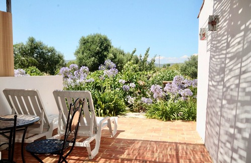 Faro Apartment | Homerez last minute deal - Amazing studio with shared pool