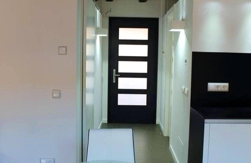 Olot Apartment | Homerez - Modern Apartment in Olot – Terrace and Parking