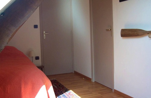 Dragey-Ronthon Apartment | Homerez - Nice appartement 3 km away from the beach for 7 ppl. at Dragey-Ronthon