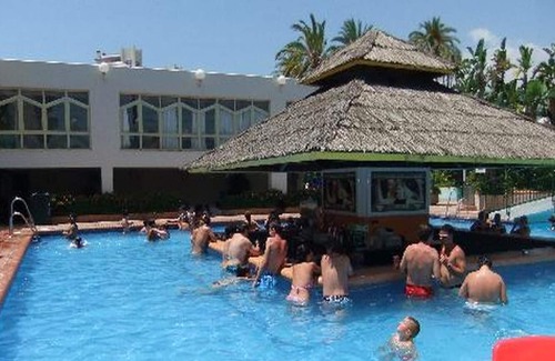 Benalmadena Costa Apartment | Homerez - Nice appartement 500 m away from the beach for 5 ppl. with shared pool