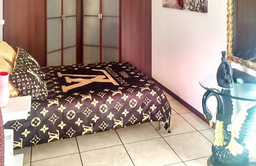 Villepinte Apartment | Homerez - Nice studio for 3 ppl. with jacuzzi and garden at Tremblay-en-France