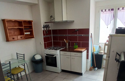 Bergerac Apartment | Homerez - Nice studio for 2 ppl. with terrace at Bergerac