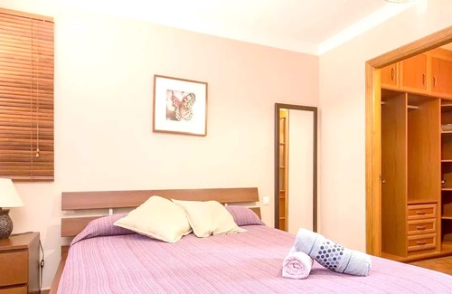 Casillas de Morales Villa | Homerez - Spacious villa 13 km away from the beach for 7 ppl. with swimming-pool