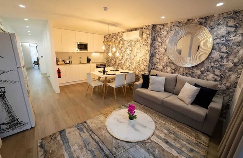 Monserrate Apartment | Homerez - Spacious apartment in Viana do Castelo 80 m² with shared pool