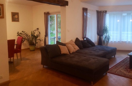 Leymen Apartment | Homerez - Spacious appartement for 6 ppl. with garden and terrace at Leymen