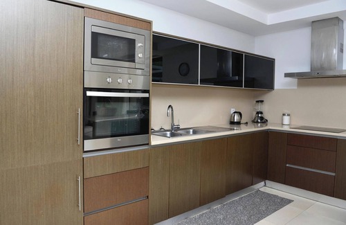 Canicada Villa | Homerez - "Spacious villa in Caniçada with year-round private pool"
