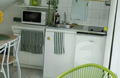 Sainte-Anne - Faubourg Noyon Apartment | Homerez - Studio in Amiens, city view