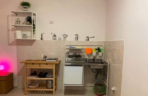 Municipio 4 Apartment | Homerez - Superb studio 1 km from the beach for 2 people in Bari