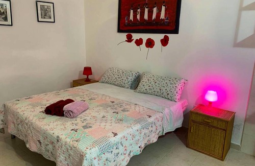Municipio 4 Apartment | Homerez - Superb studio 1 km from the beach for 2 people in Bari