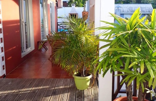 La Riviere Saint-Louis Villa | Homerez - Villa for 8 ppl. with swimming-pool, garden and terrace at La Rivière