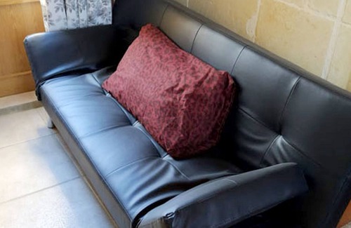 Zebbug Villa | Homerez - Villa for 9 ppl. with swimming-pool, sea view and garden at Iż-Żebbuġ