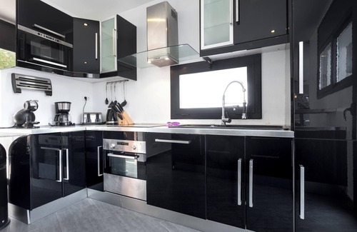 Lloret de Mar Villa | Homerez - Villa in Lloret de Mar