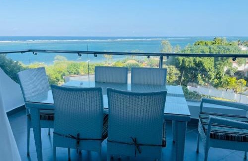 Manyimbo Apartment | Homes by Wan Opulent Beachfront Apartment