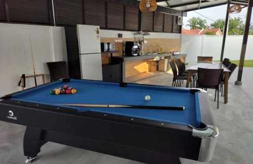 Si Rusa House | Homestay 229 Private Pool behind PD Ostrich Farm