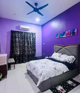 Gua House | Homestay Anak Mem Senah in Muar