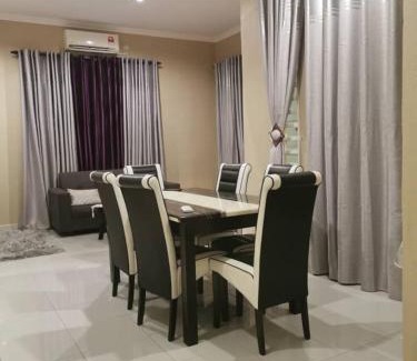 Kampung Bakau House | Homestay Azkha