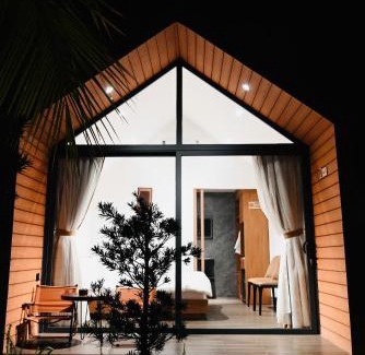 Binh Phu House | Homestay Biển Tôm Ốc