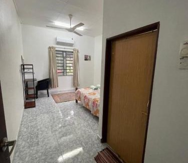 Pasir Puteh House | Homestay Che Nor Pasir Puteh