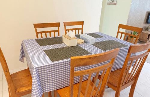 Bukit Kecil Apartment | Homestay Harmoni 1
