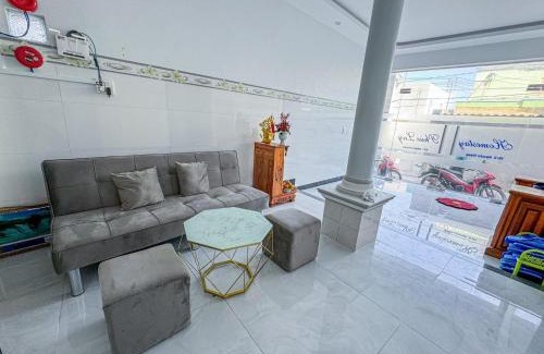Phu Quy Bed & Breakfast | HOMESTAY PHÚC LŨY