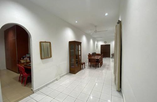 Kampung Jawa Tengah House | Homestay Selayang D Kepong