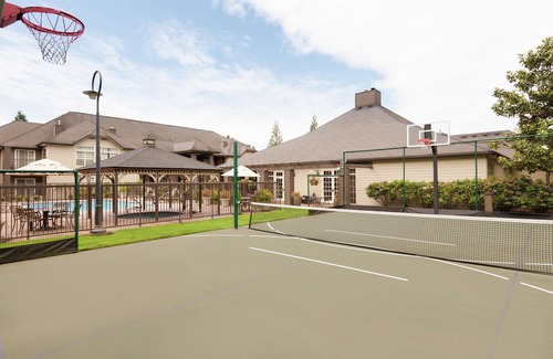 Columbia Way Hotel | Homewood Suites by Hilton Vancouver / Portland