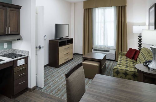 Port Canaveral Hotel | Homewood Suites by Hilton Cape Canaveral-Cocoa Beach