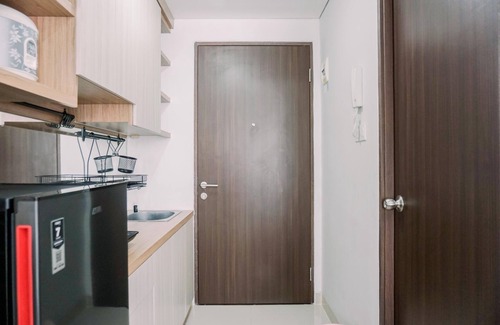 Ciputat Apartment | Homey And Enjoy Living Studio Transpark Bintaro Apartment