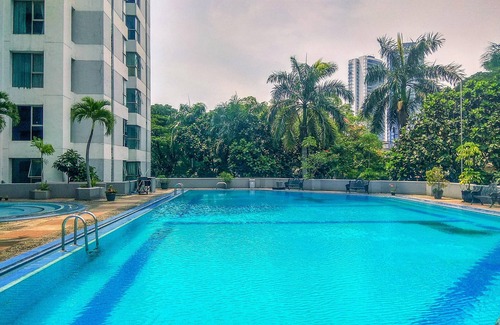 Gambir Apartment | Homey and Spacious 3BR Kondominium Juanda Apartment