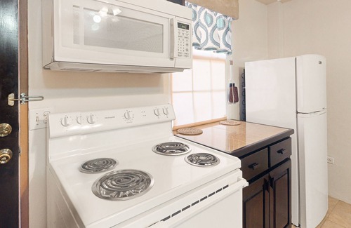 San Pedro House | Homey suite in town w/WiFi, partial AC, shared pool & veranda - walk to beach