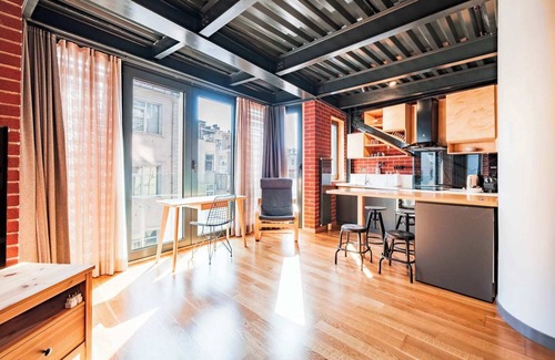 Taksim Apartment | Homie Suites | Cihangir | 1br Apartment #L5