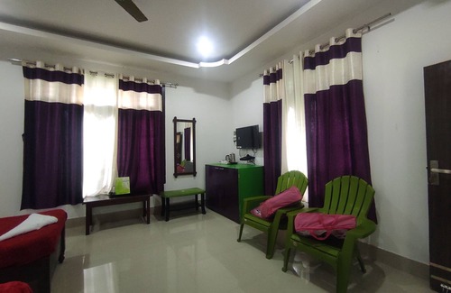 Golaghat Hotel | Homocation Seuj Nivas