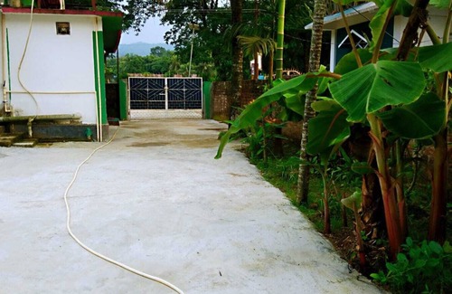 Golaghat Bed & Breakfast | Homocation Sreemoyee Homestay