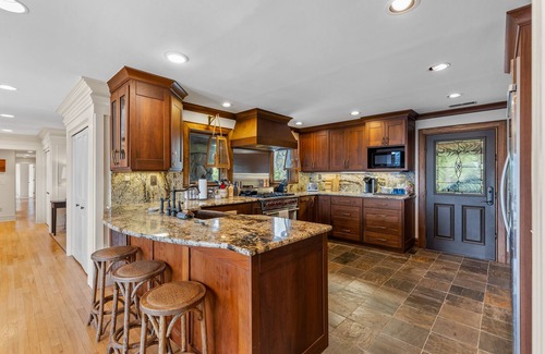 Cashiers House | Honey Bear Ridge - Exceptional Views in Continental Cliffs, all on one level!