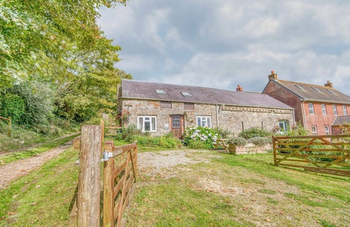 Haverfordwest Cottage | Honey Hook Cottage, Holiday Cottage Nolton, Sleeps 5, 2 bedrooms, bathrooms