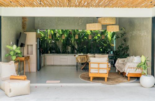 Banjar Semer Villa | Honey Mandarin - 2BR Villa in Kerobokan